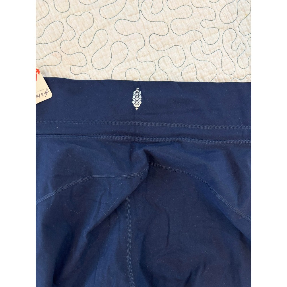 Free People Movement Midnight Navy Colorblock Jogger Pants Size Medium - Picture 6 of 8